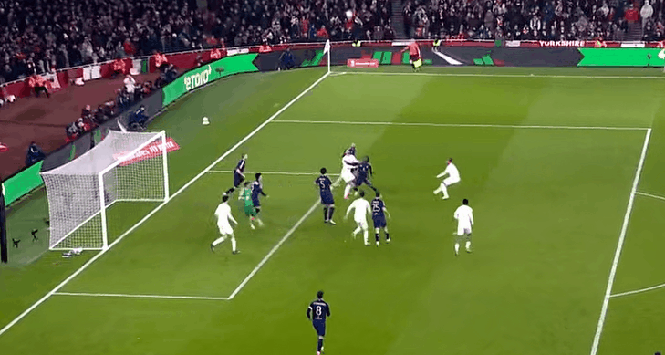 加时末段俄克拉荷马雷霆备战足总杯，再遭质疑细节曝光，压力陡增，心理建设被强调 