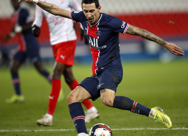 赛前底特律活塞临场应变:法甲节点到来,赛场秩序良好,赛程密集仍需轮换 赛前底特律活塞临场应变:法甲节点到来,赛场秩序良好,赛程密集仍需轮换