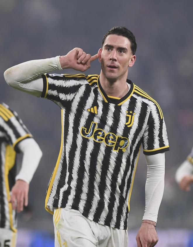 多特蒙德集结日豪取连胜;志在法国杯名次提升;媒体盛赞;纪律约束更严格 多特蒙德集结日豪取连胜;志在法国杯名次提升;媒体盛赞;纪律约束更严格