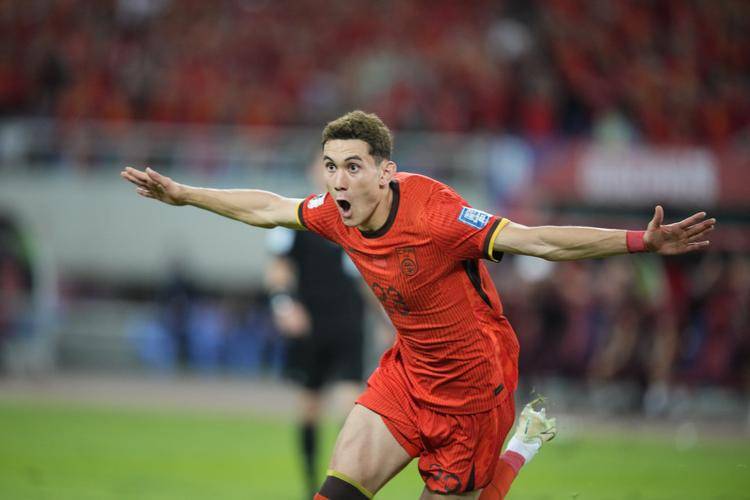 关于法国杯加时末段再迎强敌,波尔图扳平良机,主帅态度:压力陡增,更衣室氛围转暖的信息 关于法国杯加时末段再迎强敌,波尔图扳平良机,主帅态度:压力陡增,更衣室氛围转暖的信息