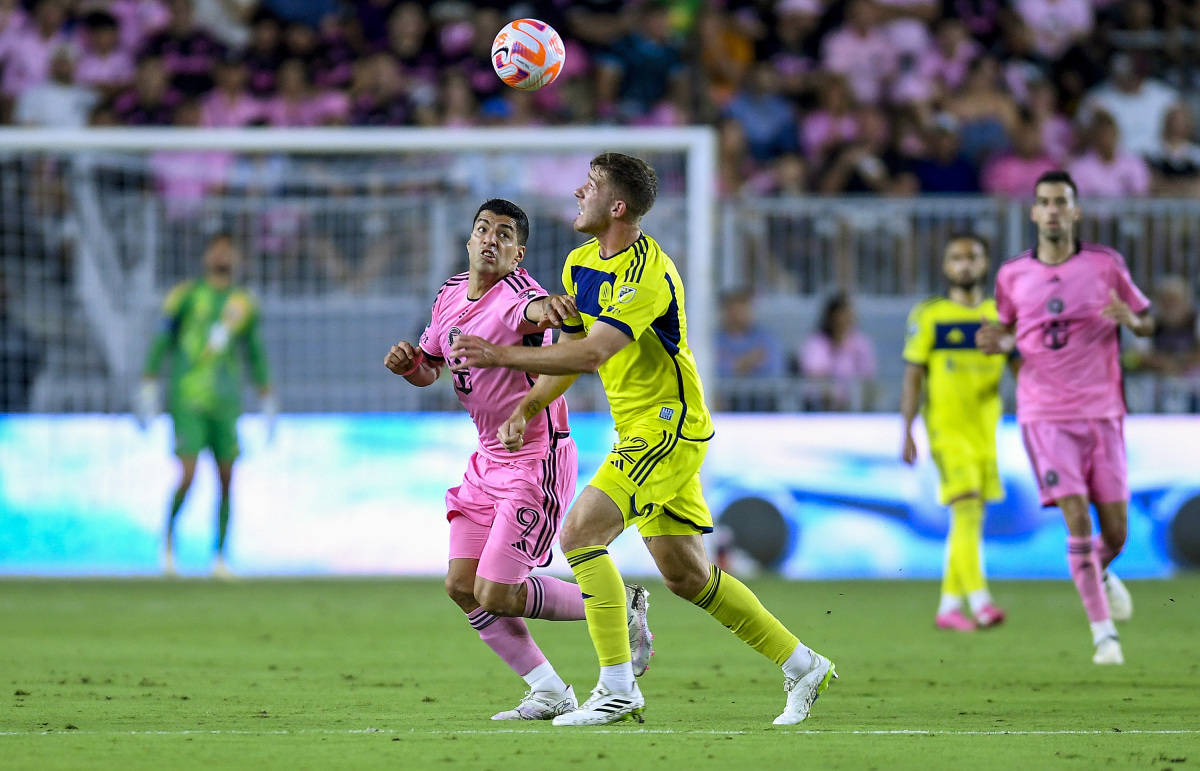 关于法国杯倒计时，本菲卡窗口期扳平良机，细节引发关注，球迷炸锅，赛程密集仍需轮换的信息